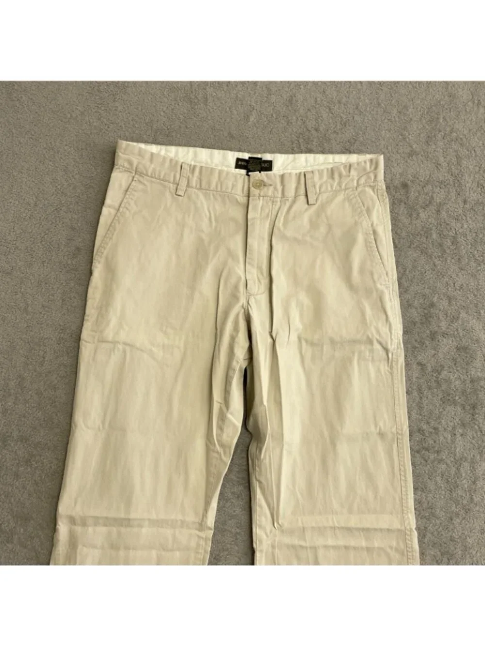 Banana Republic Men's 35x32 Khaki Cotton Flat-Front Chino Pants P0346